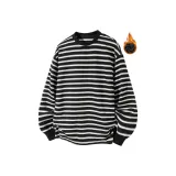 Черный флисовый свитшот с круглым вырезом