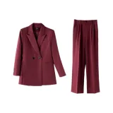 Сливовый деловой костюм + широкие брюки