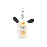 Желтый нагрудник, черное ухо, собака