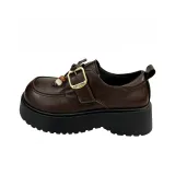 Коричневый