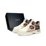 Бежево-хаки