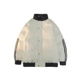 Молочно-белый