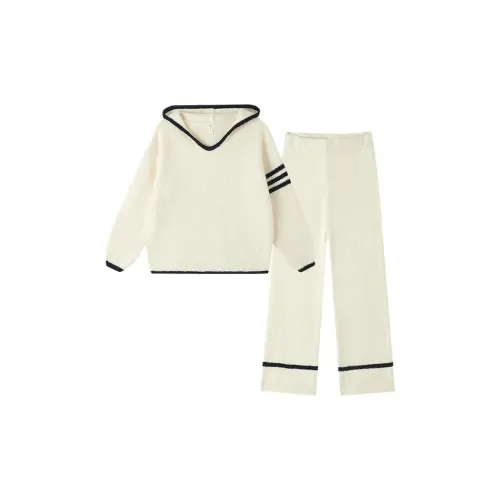 OEING Pure White С капюшоном [Комплекты одежды] Женские Пижамные комплекты