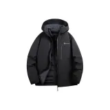 Яркий черный