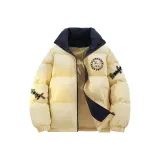 Светло-желтый