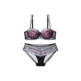 Фиолетовые наборы одежды