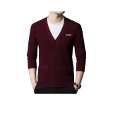 Черно-красный цветочный дизайн.