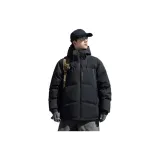 Призрачно черный