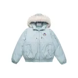 Лунно-голубой