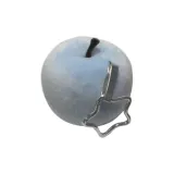 Синий брелок в виде яблока