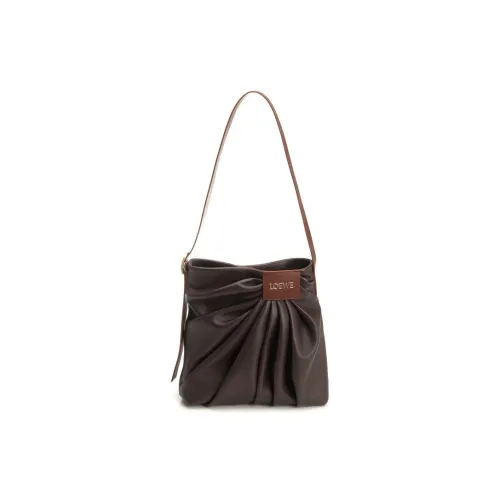 LOEWE Совместное издание Овечья кожа Плечевая сумка Женская Коричневая
