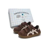 Коричневый