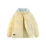 Светло-желтый