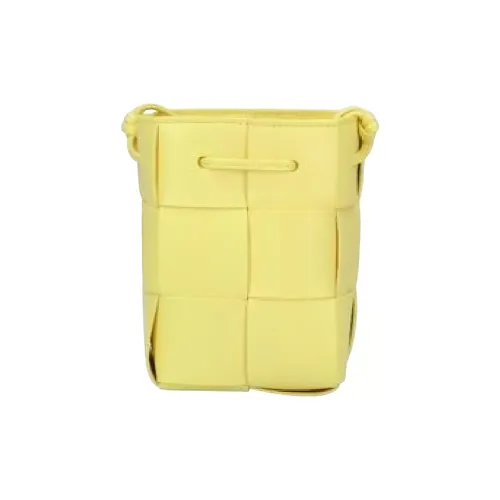 Bottega Veneta Cassette Кожа Сумка через плечо Мини Женские Желтый