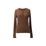 Коричневый