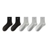 5 пачек (3 светло-серых + 2 темно-серых)