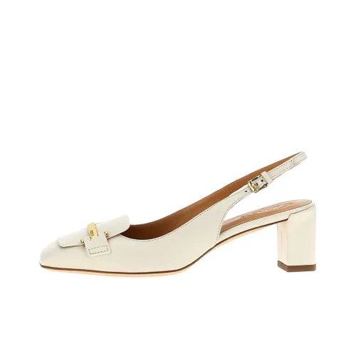 TOD'S Квадратный каблук Высокие каблуки 5 см Женские Белые