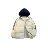 Светло-жёлтый