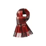 Новогодний красный