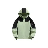 Светло-зеленый