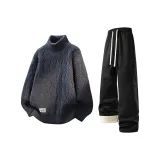 Серый свитер с флисовой подкладкой + черные штаны с флисовой подкладкой