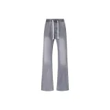 Дымчато-серый