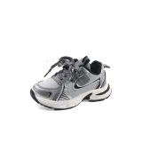 Серебристый