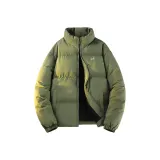 Армейский зеленый