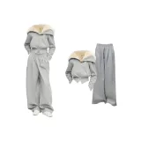 Серый топ + серые штаны