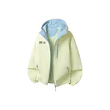 Светло-желтый