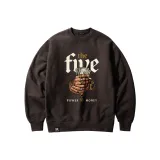 Коричневый