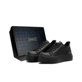 Полностью черный