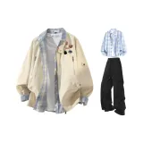 Абрикос + Светло-синяя рубашка + Черные штаны