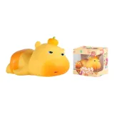 Капибара Pat Свет (Лежащий Пуховые куртки Стиль)