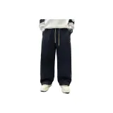 Чёрные штаны