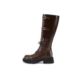 Коричневый