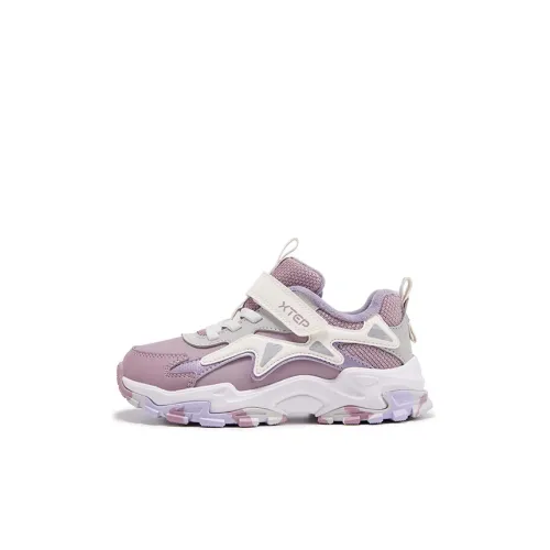 XTEP Противоскользящая устойчивая к истиранию утепленная обувь кварц фиолетовый парусный белый призрачный серый детская