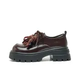 Коричневый