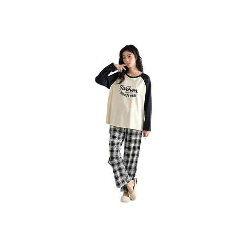 QTUR AM23781 Женские Пижамные Комплекты