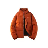 Оранжево-красный