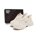 Бежево-хаки