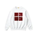 Белый свитшот с круглым вырезом