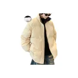 Светло-желтый