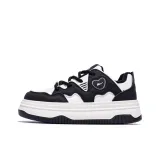 бело-черный