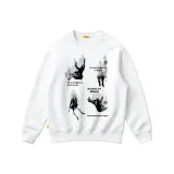 Белый свитшот с круглым вырезом