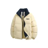 Светло-желтый