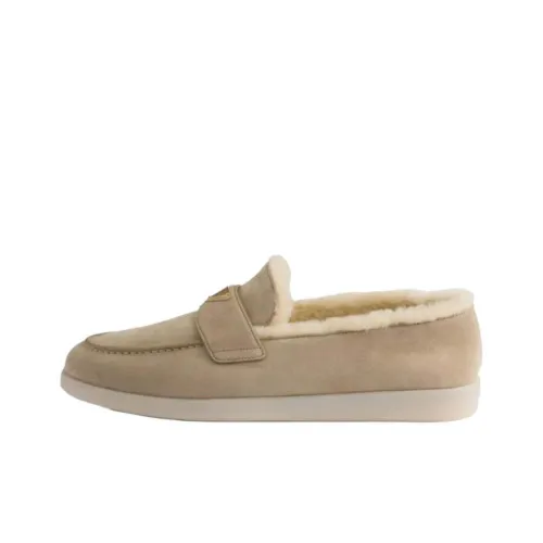 PRADA Лоферы Женские