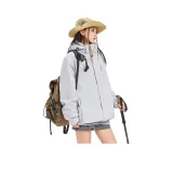 Серебристо-серый