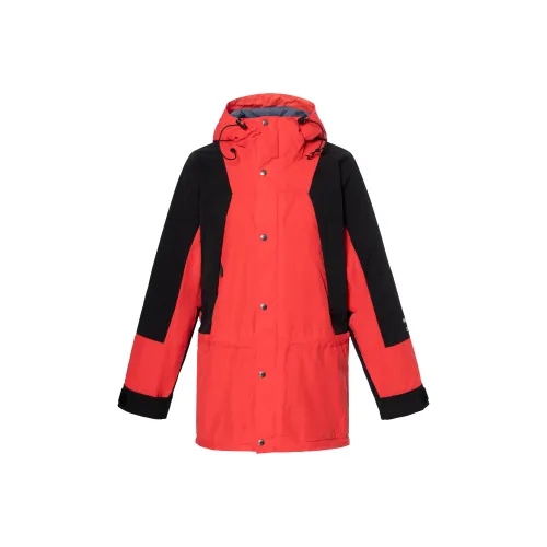 GUCCI Куртки и Пальто Женские Красные