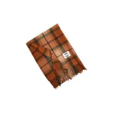 Светло-коричневый